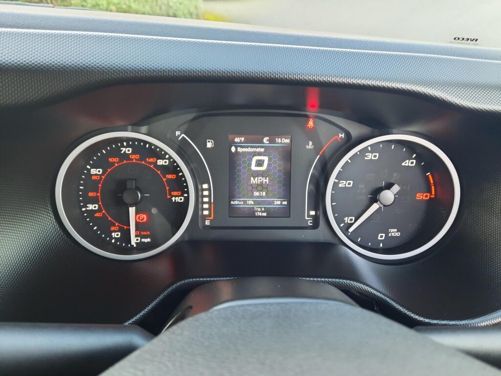 Iveco Daily 2.3D HPI 14V 35S 3750 LWB Euro 6 (s/s) 2dr