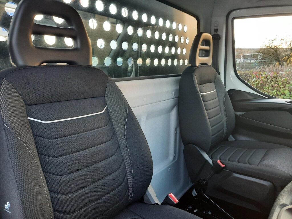 Iveco Daily 2.3D HPI 14V 35S 3750 LWB Euro 6 (s/s) 2dr