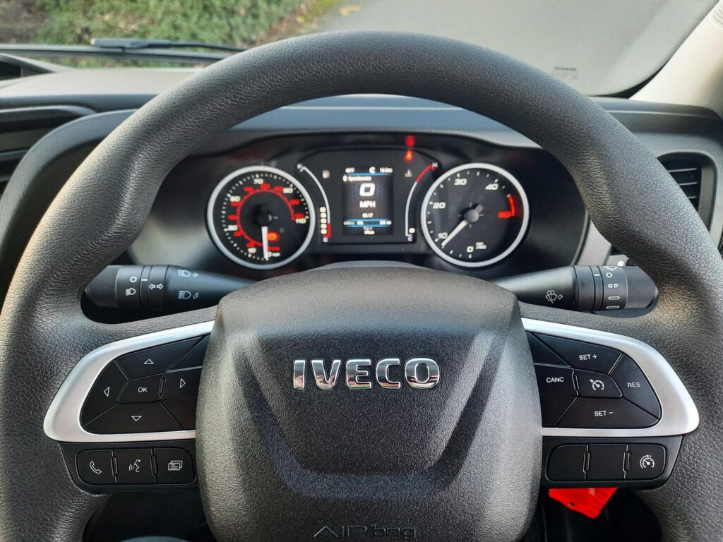 Iveco Daily 2.3D HPI 14V 35S 3750 LWB Euro 6 (s/s) 2dr