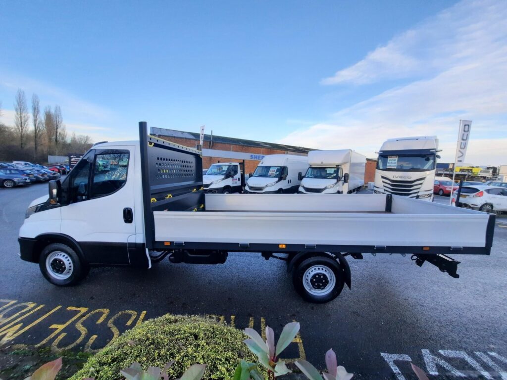 Iveco Daily 2.3D HPI 14V 35S 3750 LWB Euro 6 (s/s) 2dr