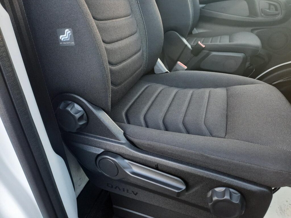 Iveco Daily 2.3D HPI 14V 35S 3750 LWB Euro 6 (s/s) 2dr