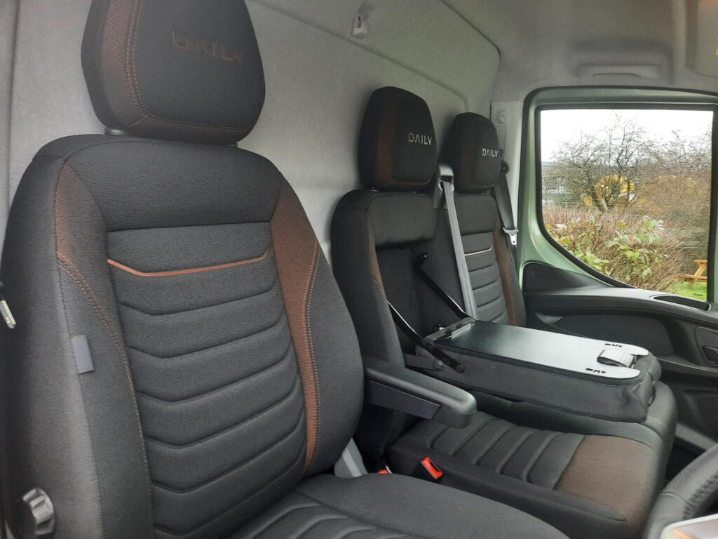 Iveco Daily 2.3D HPI 16V 35S 3750 HiMatic LWB Euro 6 (s/s) 2dr