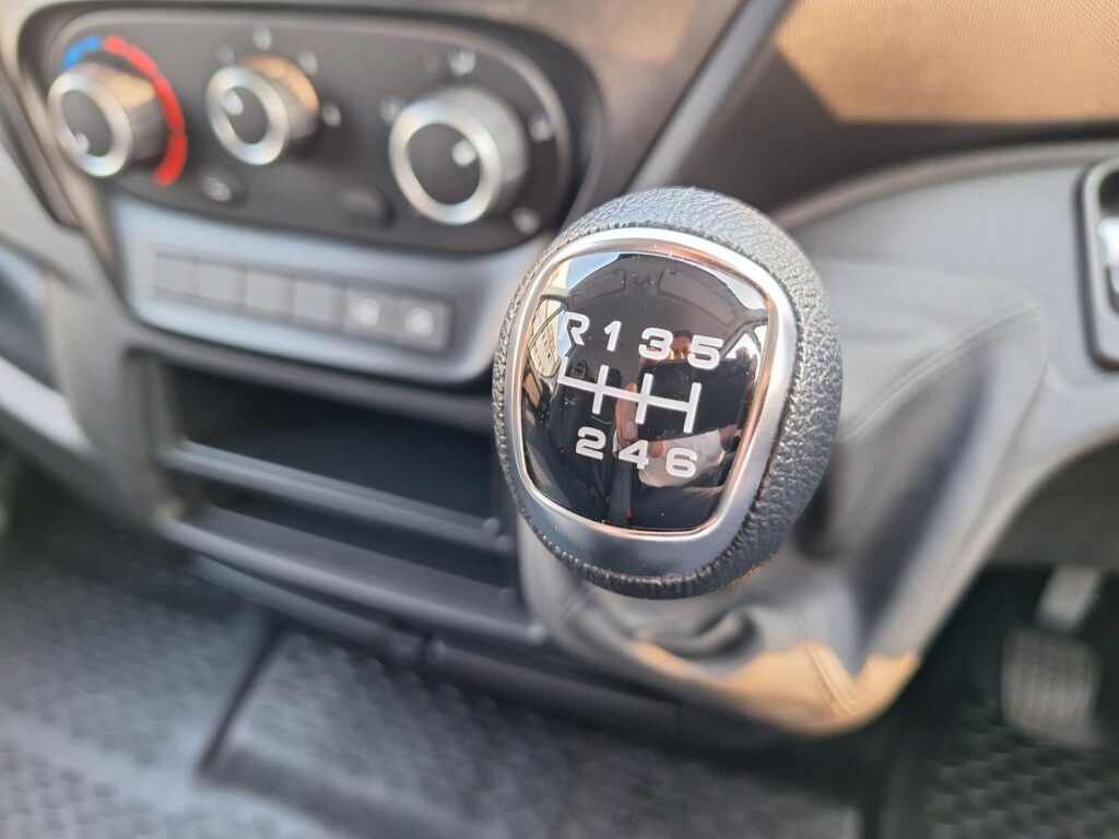 Iveco Daily MY22 35S14V 10cum Van