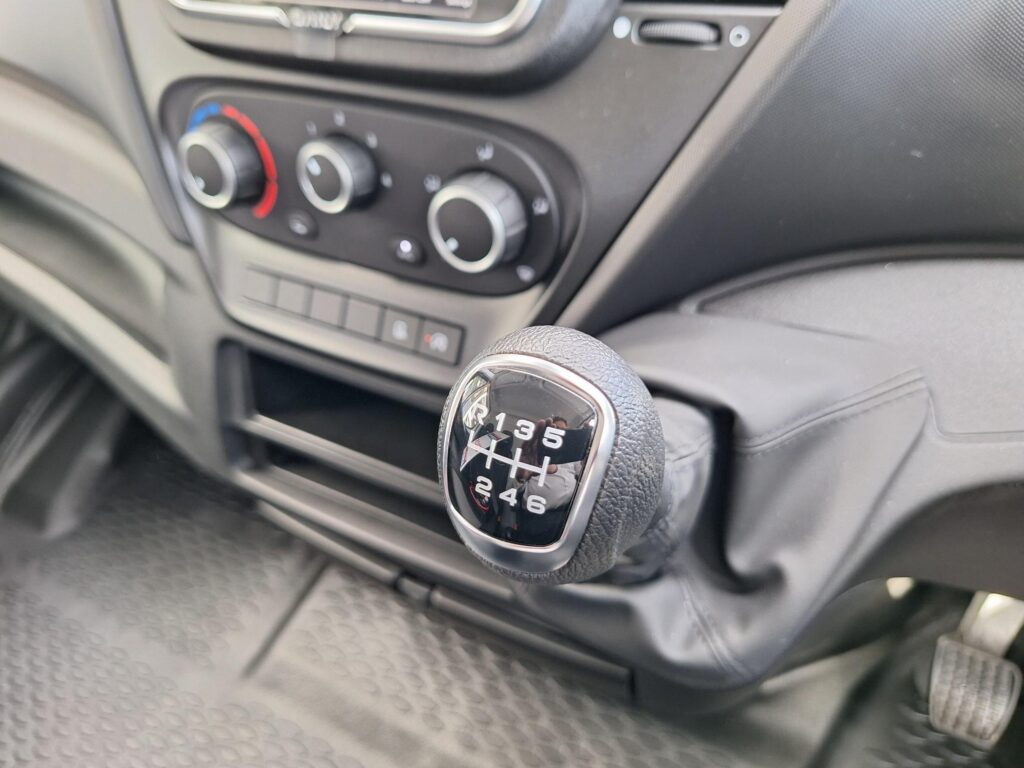 Iveco Daily 2.3D HPI 14V Business 35S 4100 LWB H2 Euro 6 (s/s) 5dr