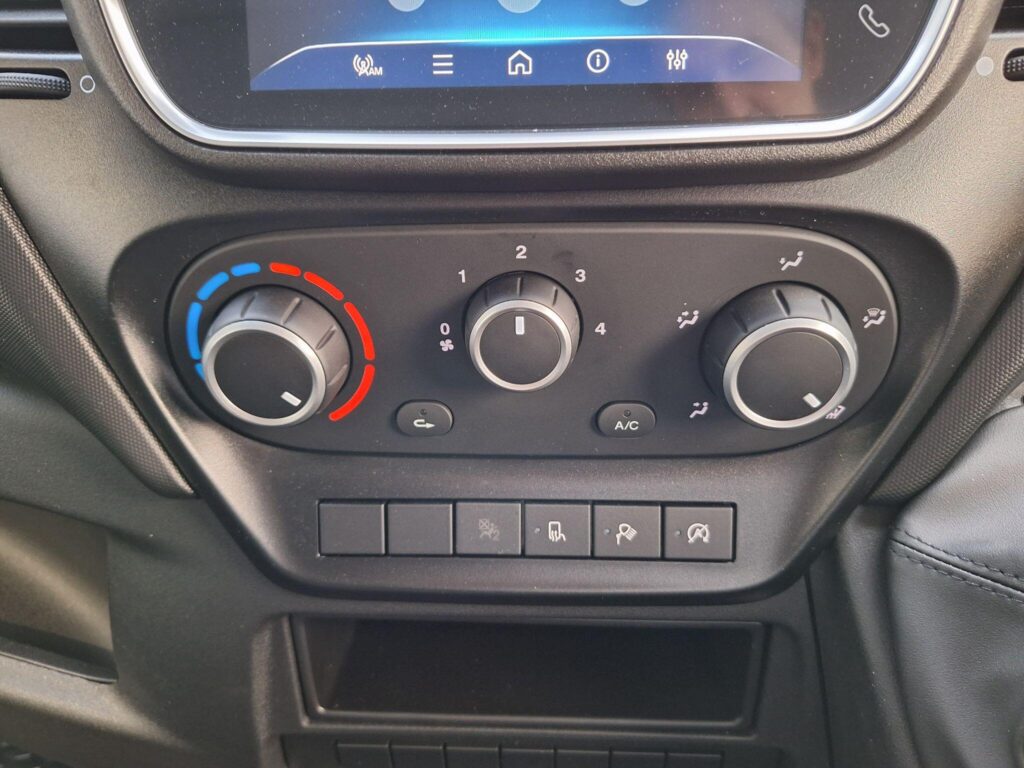 Iveco Daily 2.3D HPI 14V 35S 3520L MWB H2 Euro 6 (s/s) 5dr