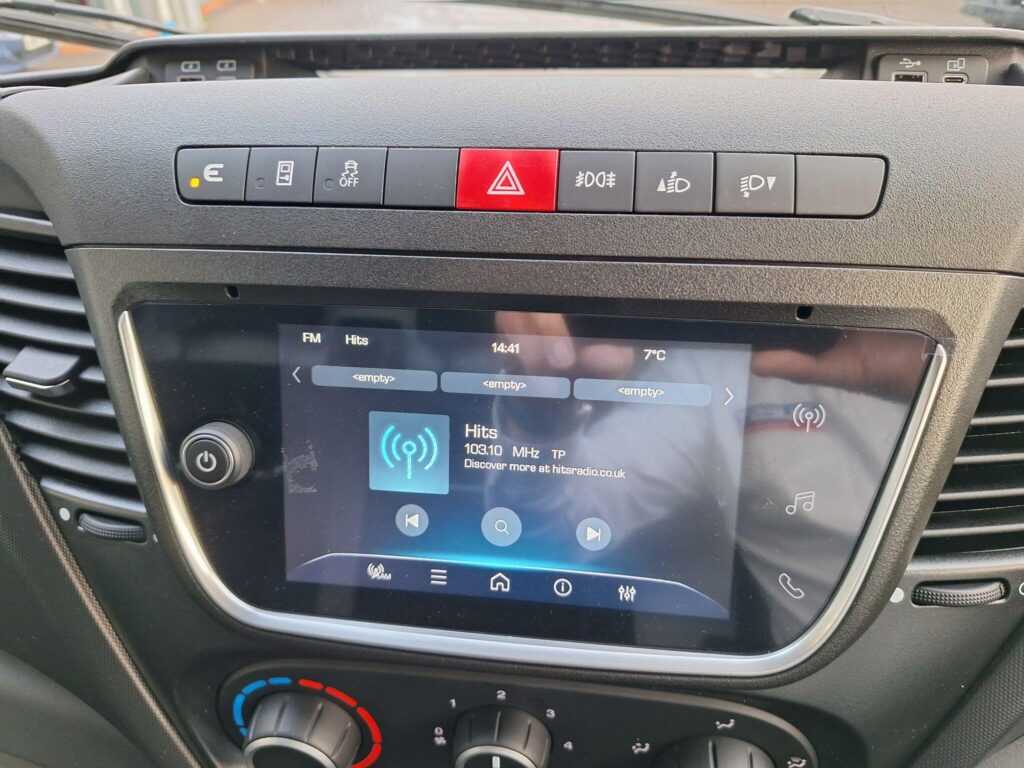 Iveco Daily 2.3D HPI 14V 35S 3520L MWB H2 Euro 6 (s/s) 5dr