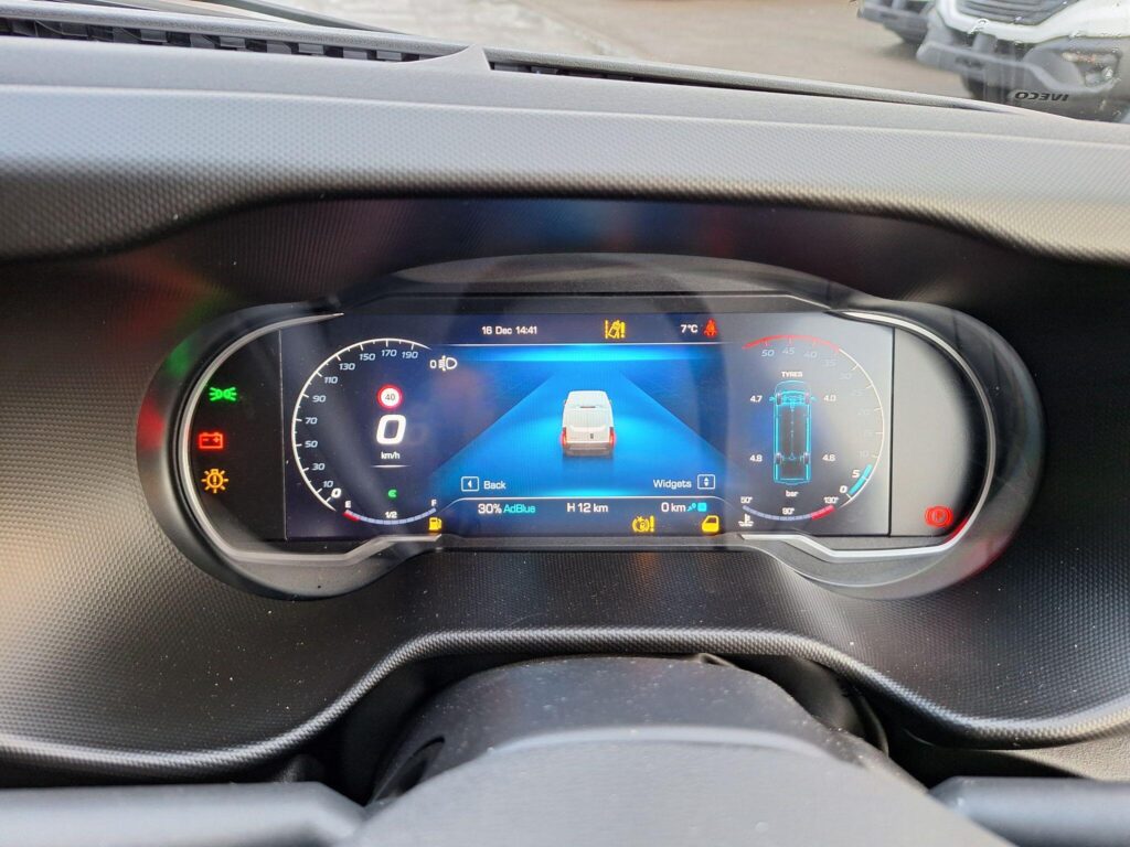 Iveco Daily 2.3D HPI 14V 35S 3520L MWB H2 Euro 6 (s/s) 5dr