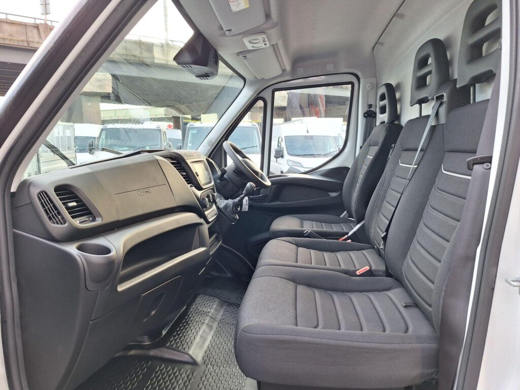 Iveco Daily 2.3D HPI 14V 35S 3520L MWB H2 Euro 6 (s/s) 5dr