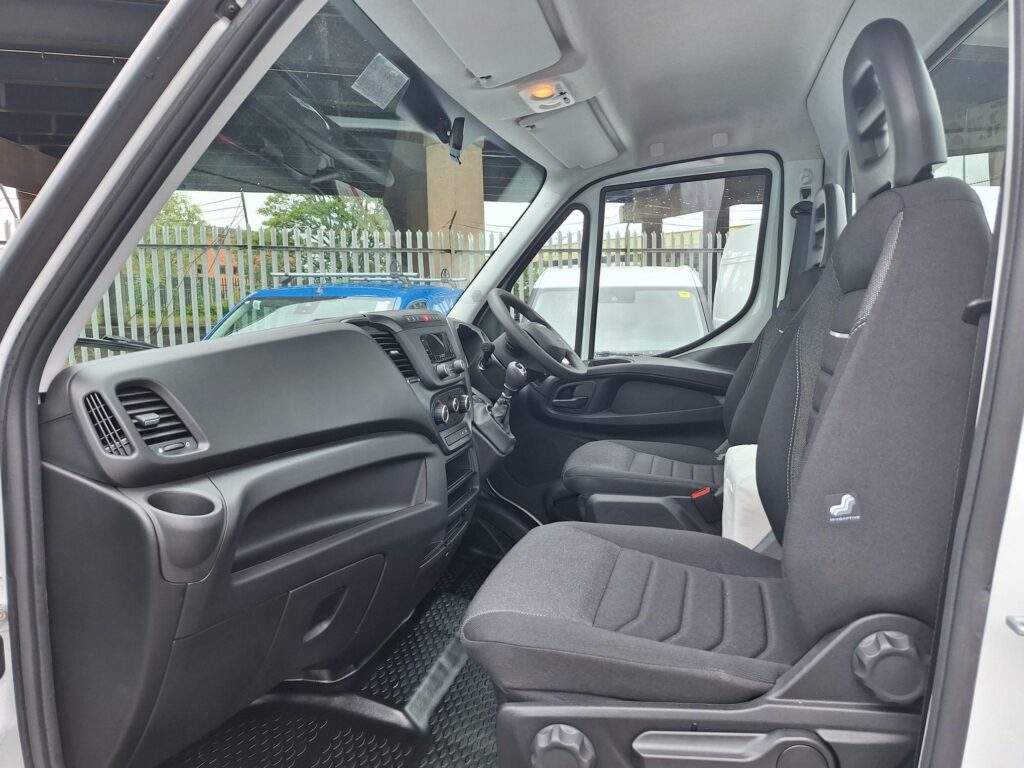 Iveco Daily 35S14 6 Speed Manual Chassis Cab