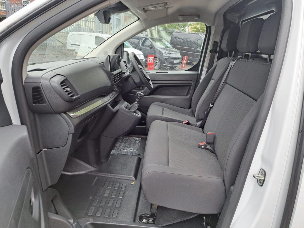 Fiat Scudo LWB 1.5 120bhp