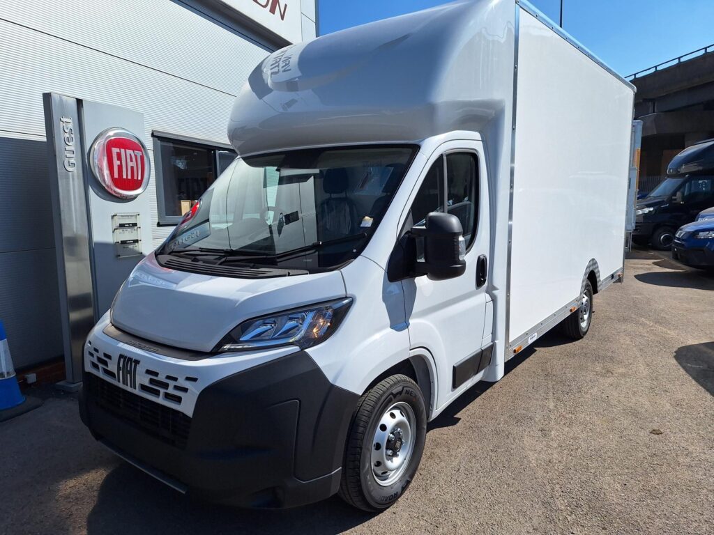 Fiat Ducato 35 MAXI 2.2 140hp 4.5m Low Loader Luton
