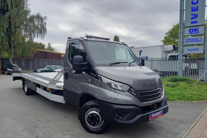 Our used Iveco Daily IVECO DAILY 70C21 210HP 5100WB HI MATIC, available from Guest Truck and Van Coventry, for only £59,995+VAT.