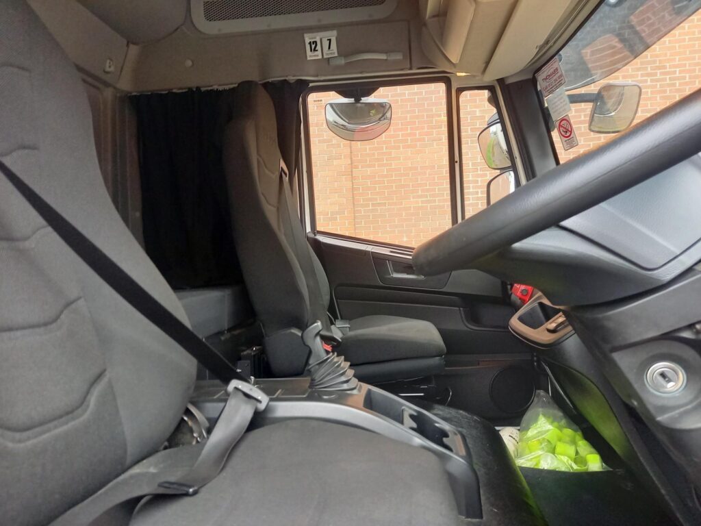 Iveco Eurocargo Eurocargo ML18E250 28FT CURTAINSIDE & TAILLIFT