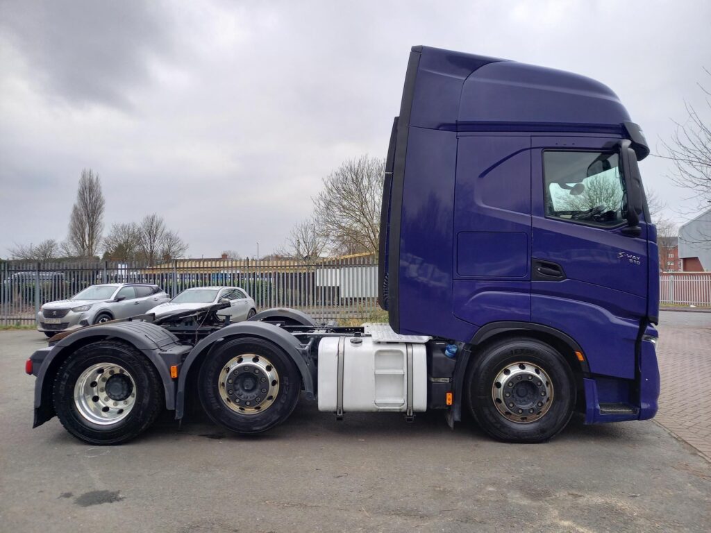 Iveco S-WAY AS440S51TX/P 6×2 510HP