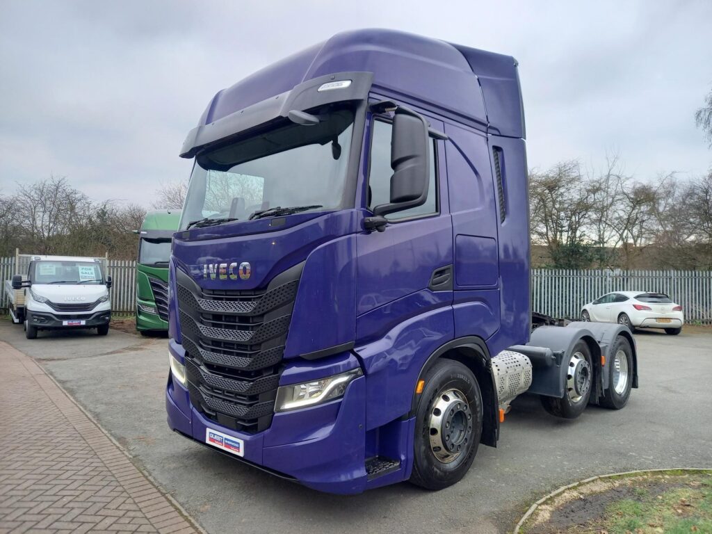 Iveco S-WAY AS440S51TX/P 6×2 510HP