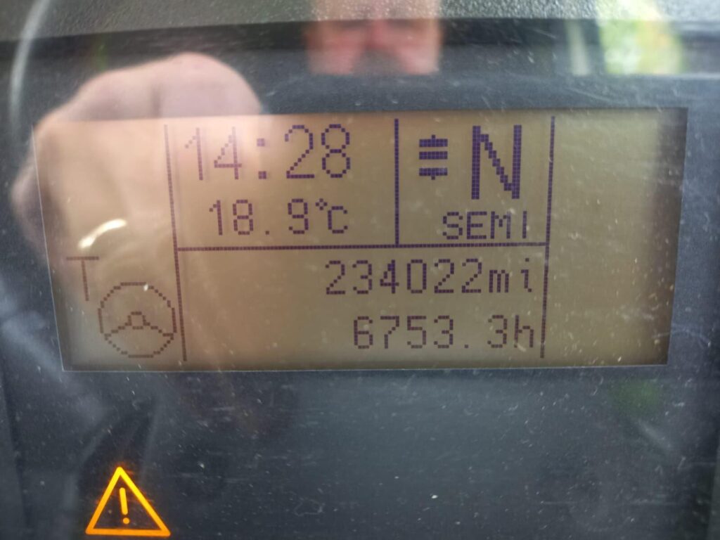 Iveco Eurocargo EUROCARGO ML18E25 250HP 28FT BOX & TAILLIFT