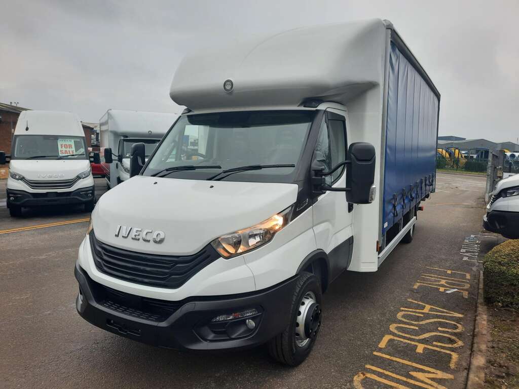 Iveco Daily 72C18H Curtain-Sider & Tail-Lift