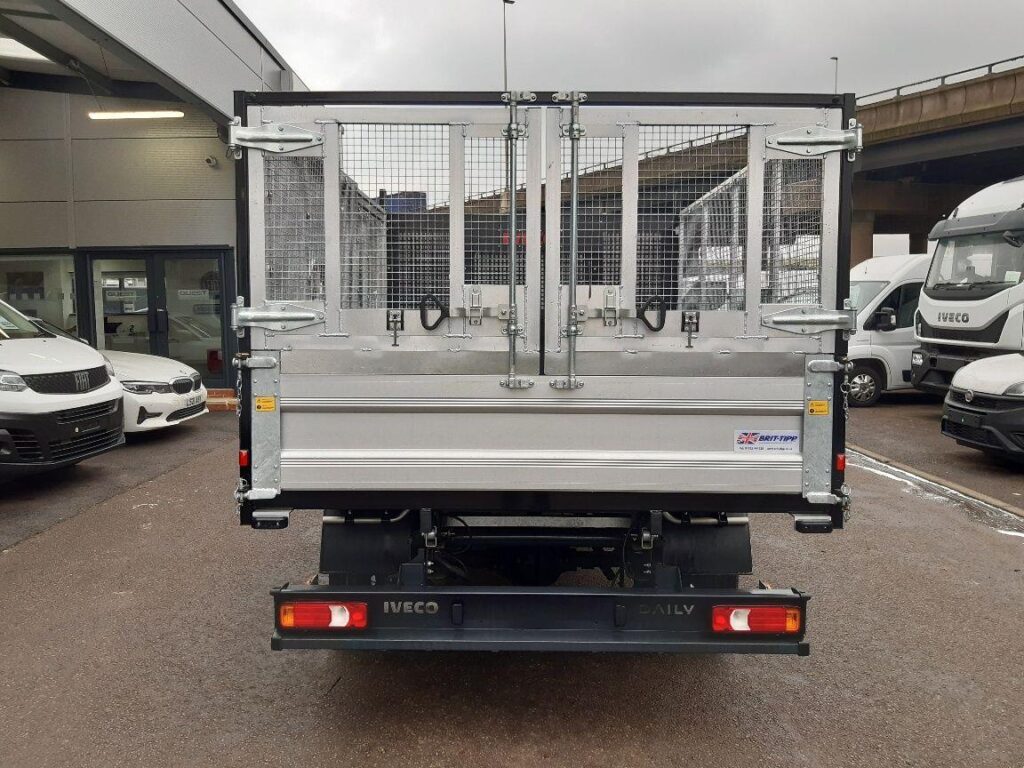 Iveco Daily 2.3D HPI 14V 35C 3750 L3 Euro 6 (s/s) 4dr (DRW)