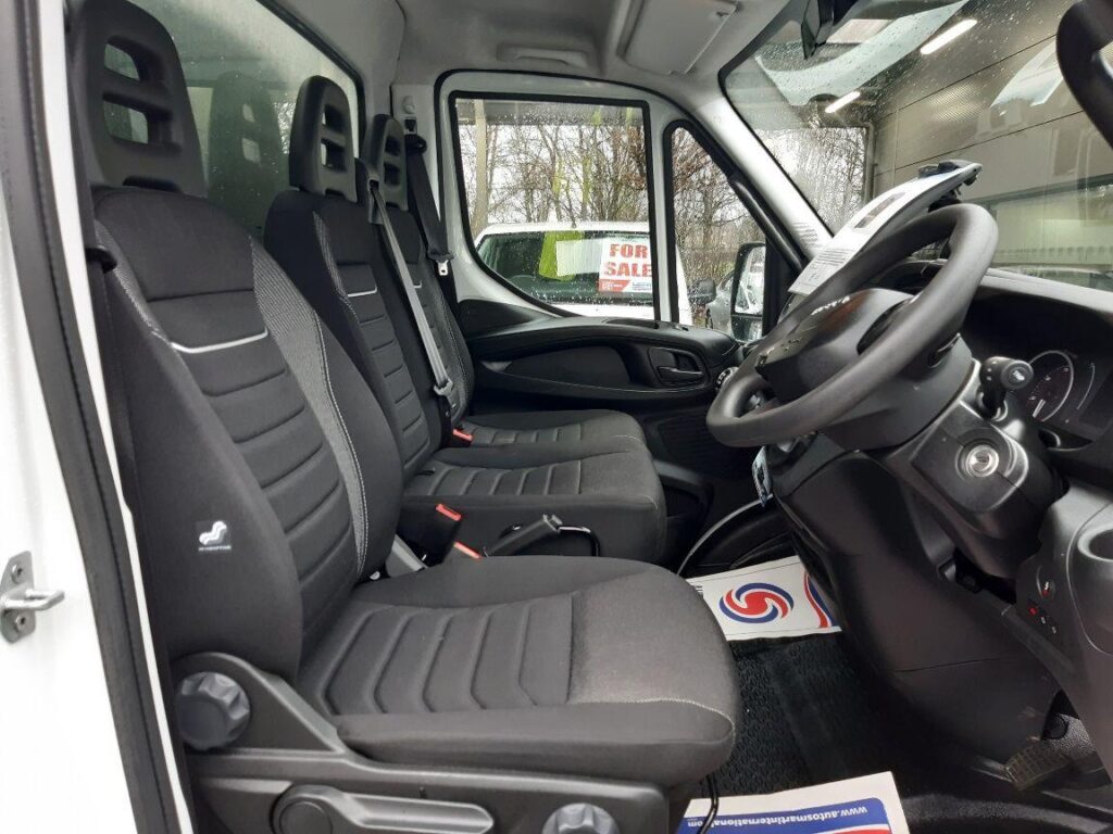 Iveco Daily 2.3D HPI 14V 35C 3750 L3 Euro 6 (s/s) 4dr (DRW)