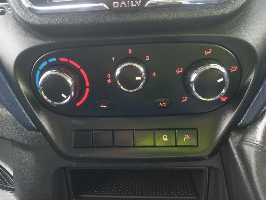 Iveco Daily 3.0D HPI 18V 35C 3520L HiMatic MWB H2 Euro 6 5dr (DRW)