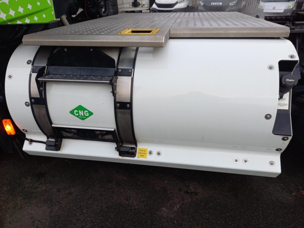 Iveco S-WAY AS440S46TX/P CNG 6X2 460HP