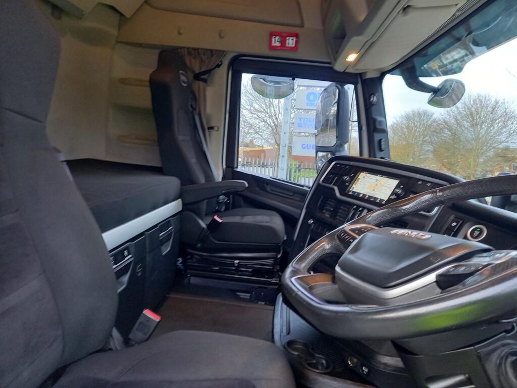 Iveco S-WAY AS440S48TX/P 480HP 6×2