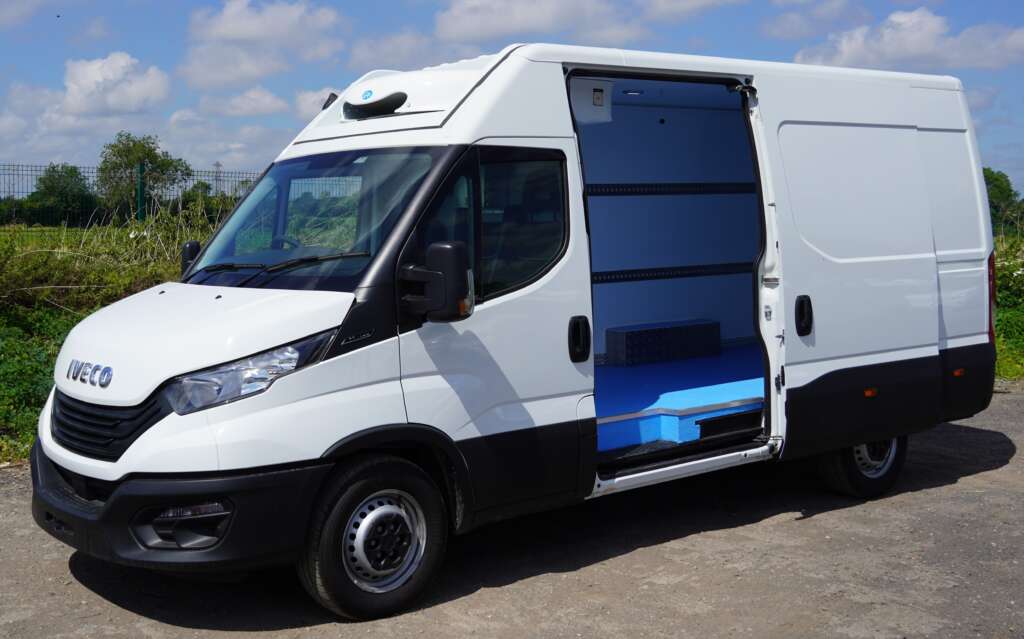 Iveco Daily 35S14V LWB High Roof 12m³ Fridge Van (Circa 3.4m Int Load Length)