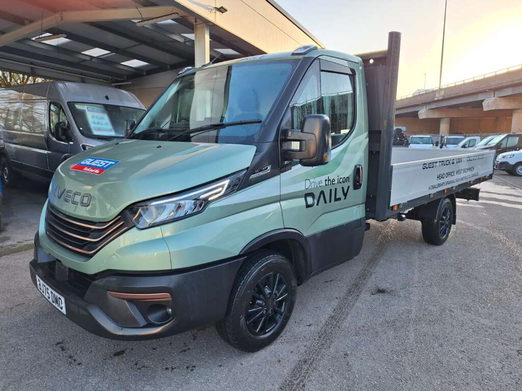 IVECO DAILY 35S16 160HP HI MATIC 3750WB DROPSIDE