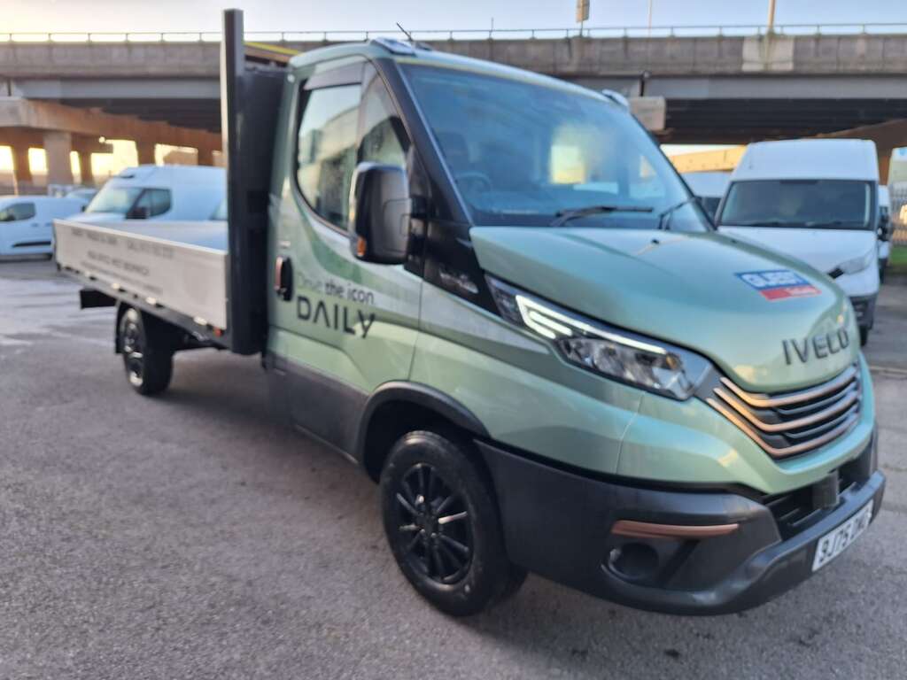IVECO DAILY 35S16 160HP HI MATIC 3750WB DROPSIDE