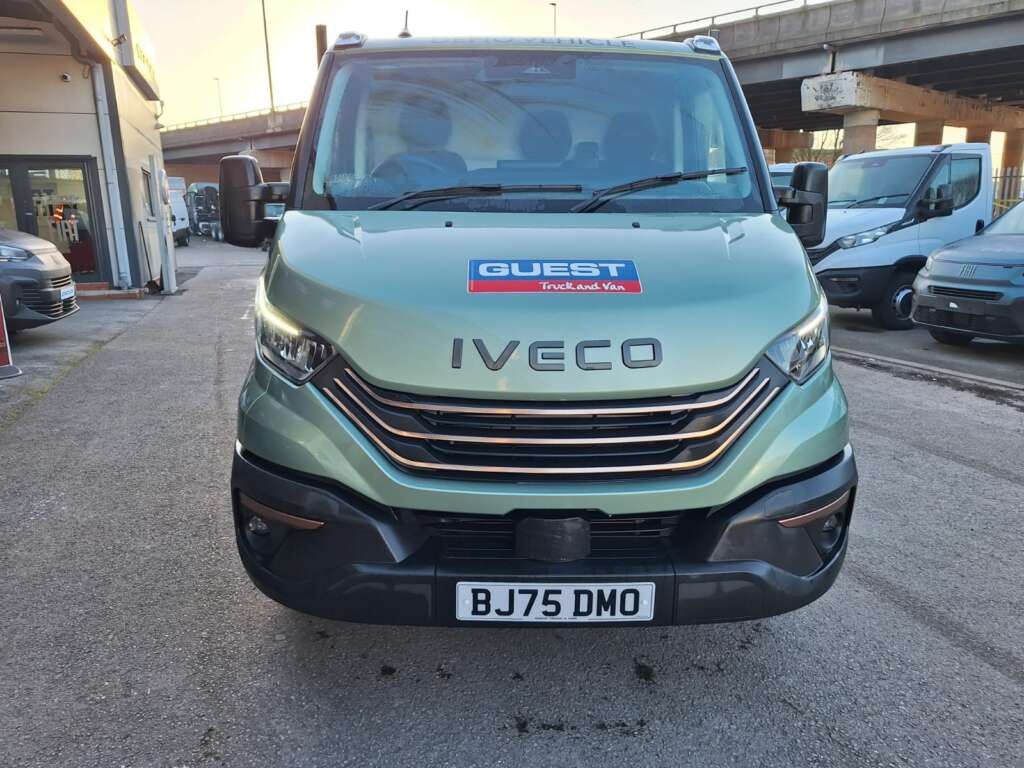 IVECO DAILY 35S16 160HP HI MATIC 3750WB DROPSIDE