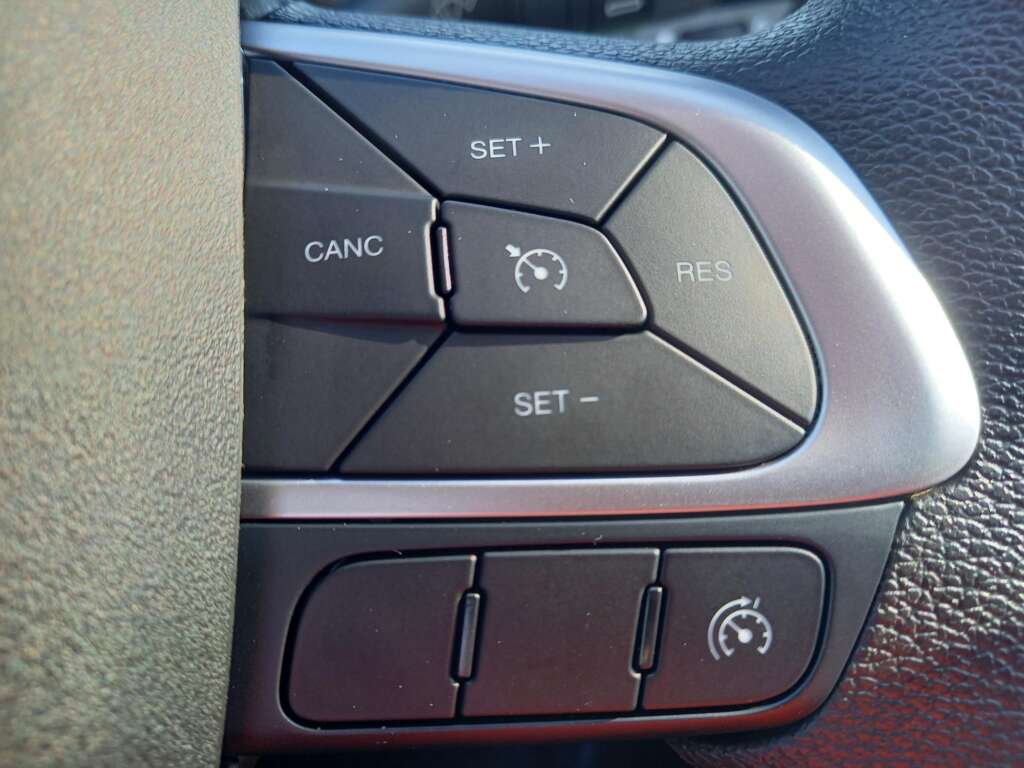 Iveco Daily 35S14 3.5T 140HP 4100WB 4.5 mtr Dropside