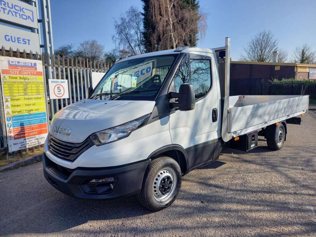 Iveco Daily 35S14 3.5T 140HP 4100WB 4.5 mtr Dropside