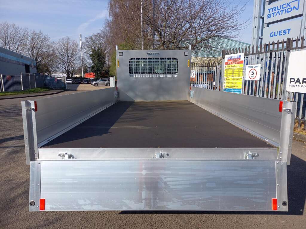 Iveco Daily 35S14 3.5T 140HP 4100WB 4.5 mtr Dropside