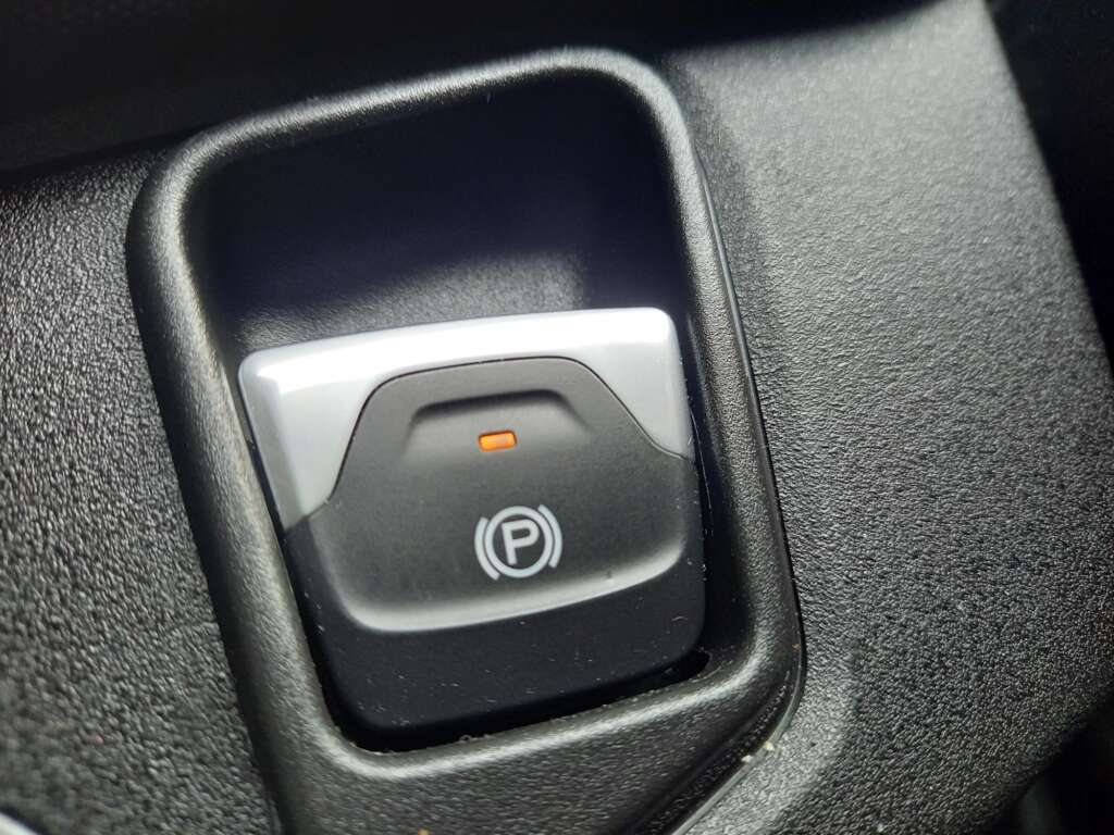 IVECO DAILY 35S16 160HP HI MATIC 3750WB 4.2 M DROPSIDE