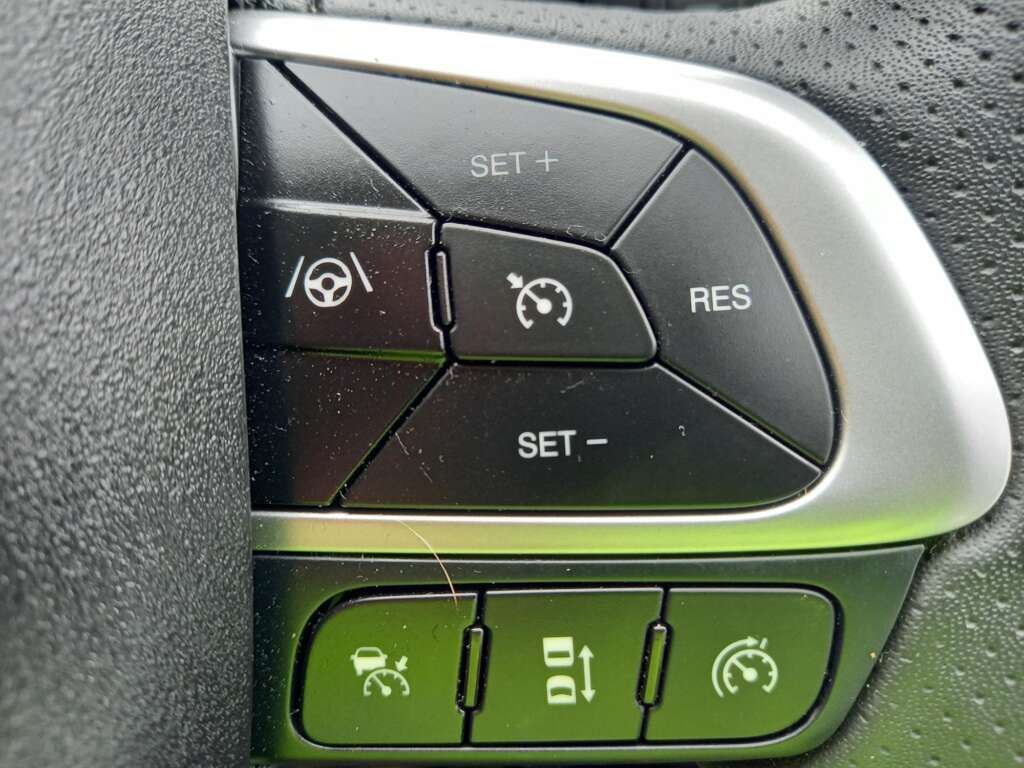 IVECO DAILY 35S16 160HP HI MATIC 3750WB 4.2 M DROPSIDE