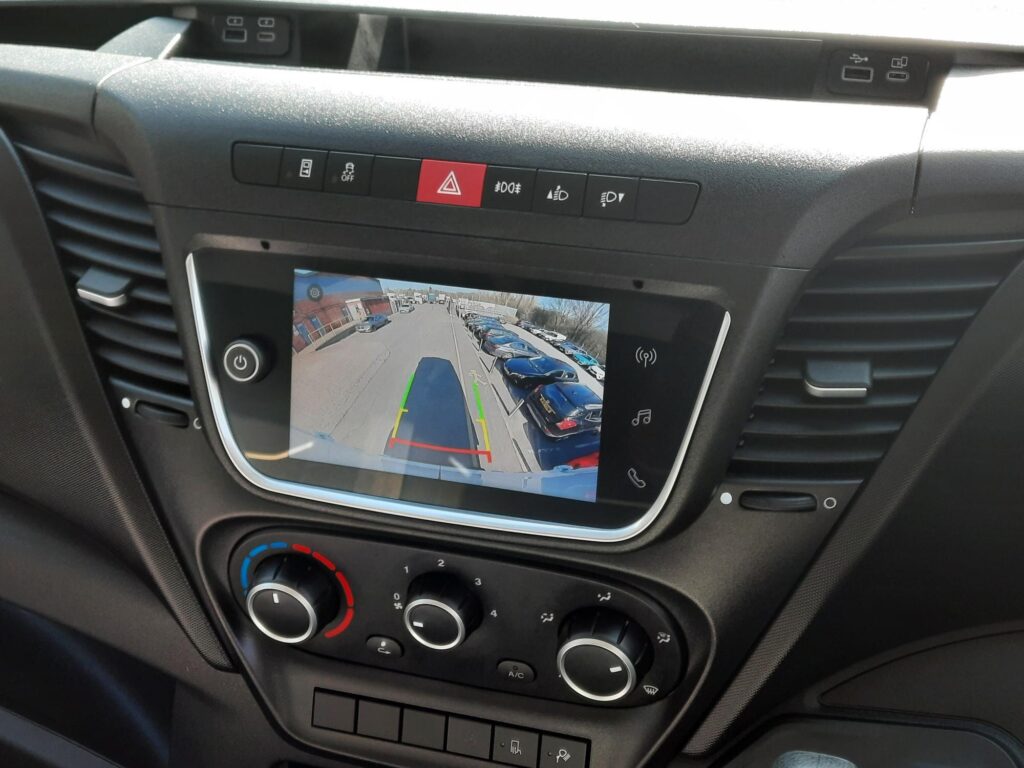 Iveco Daily 70C18HA8 V 18cum