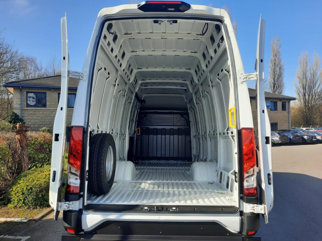 Iveco Daily 70C18HA8 V 18cum