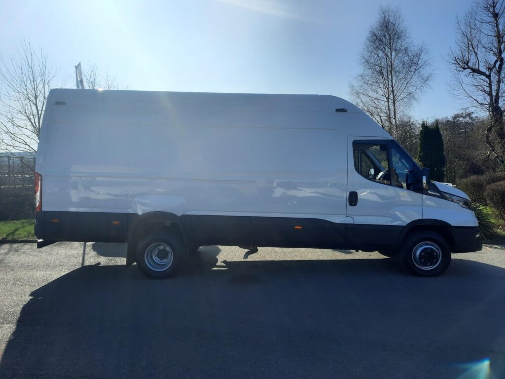Iveco Daily 70C18HA8 V 18cum