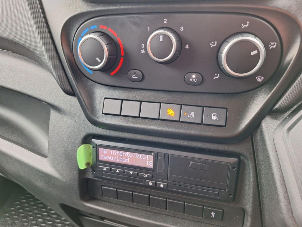 Iveco Daily 50C16 3.0 160HP Hi-Matic Auto