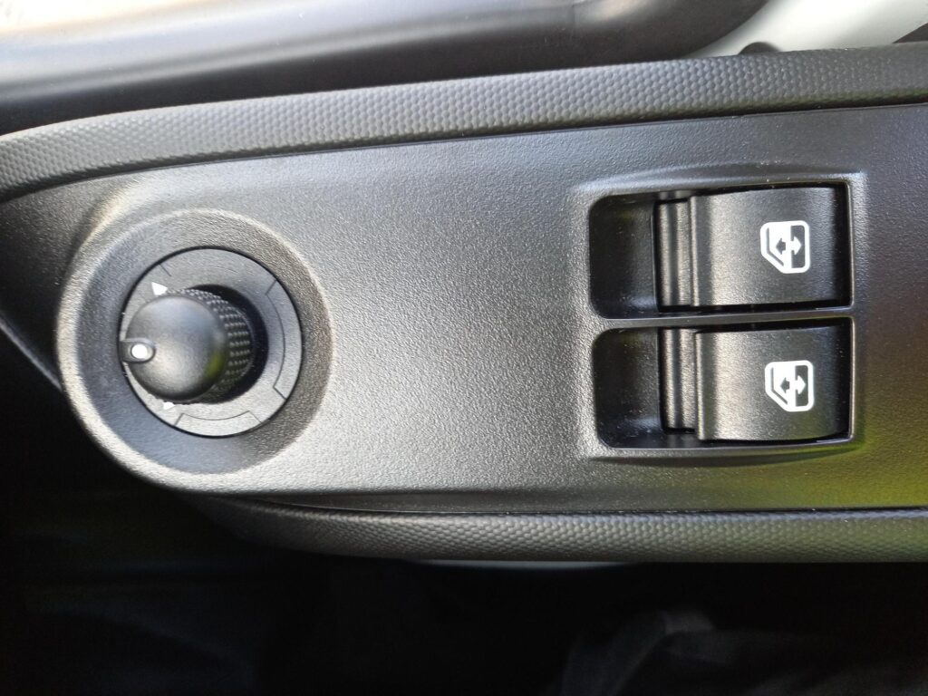 Iveco Daily 35C14 3.5T 140HP Alloy Tipper