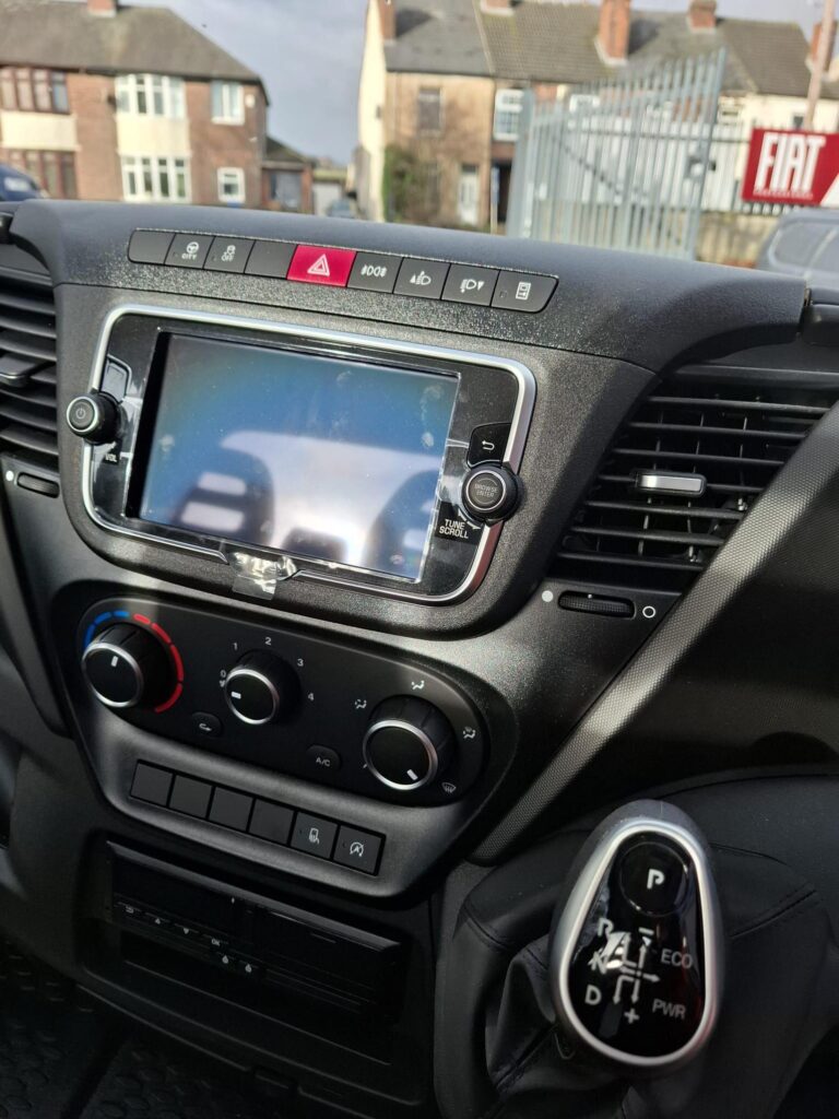 Iveco Daily 35S16A8 LCVT Recovery Body