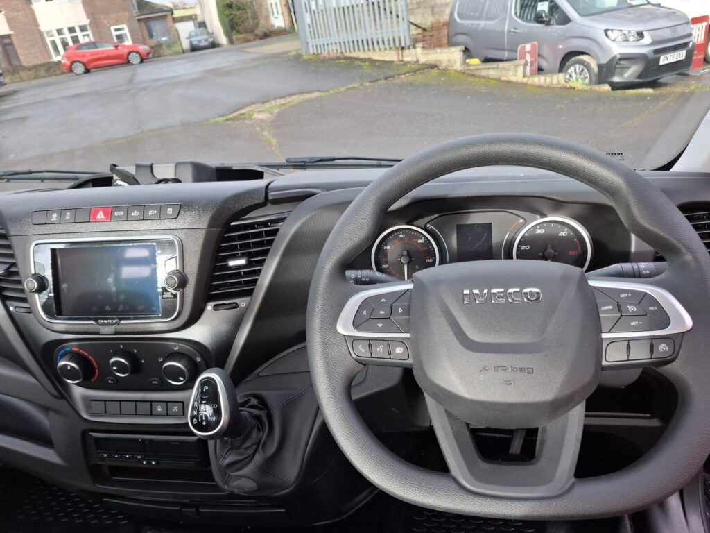 Iveco Daily 35S16A8 LCVT Recovery Body