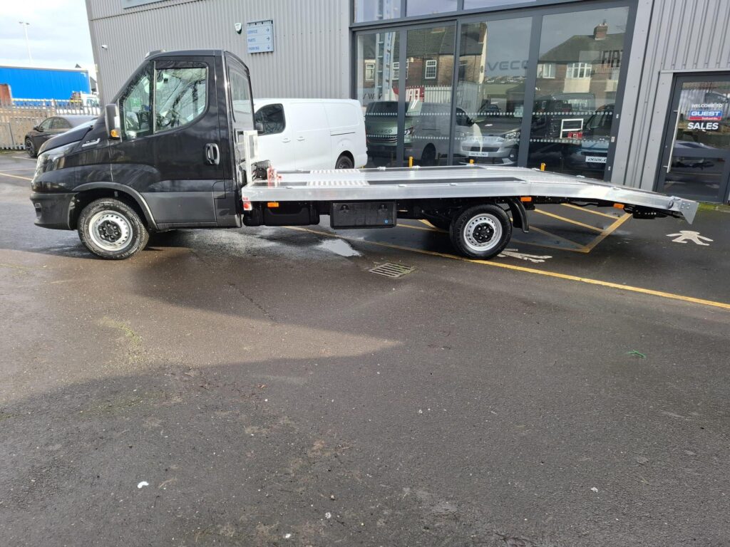 Iveco Daily 35S16A8 LCVT Recovery Body