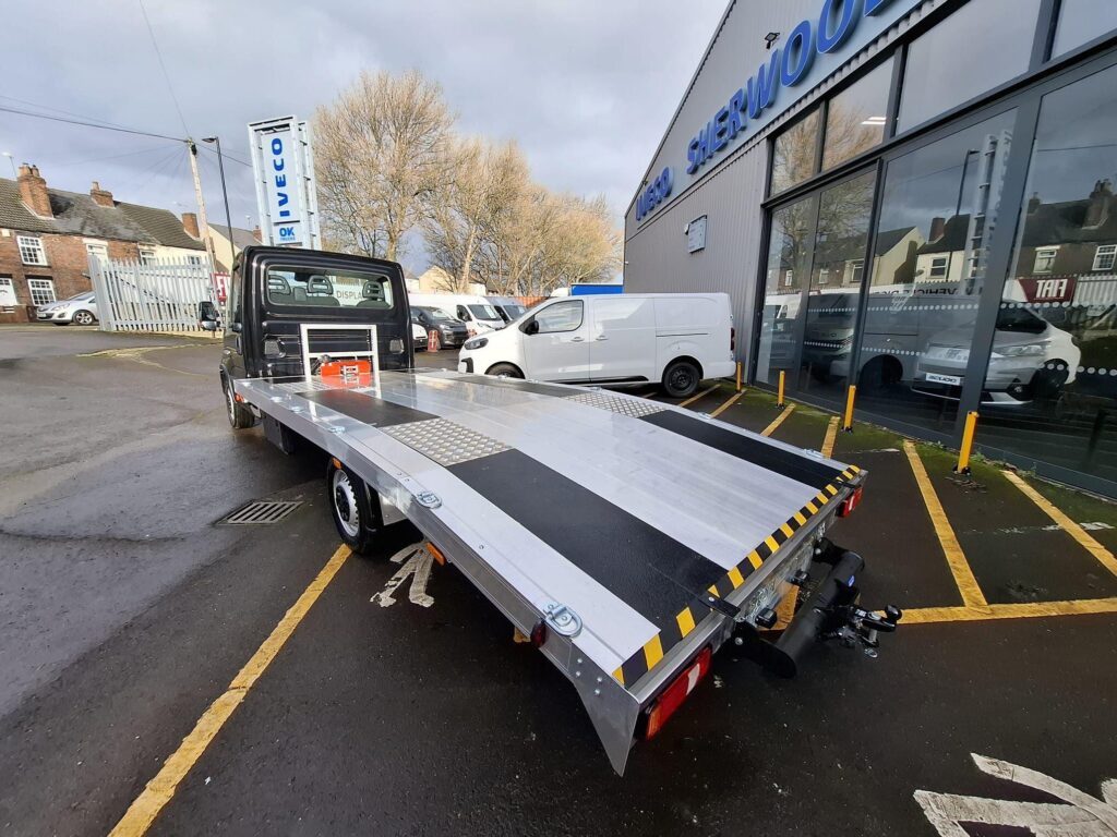 Iveco Daily 35S16A8 LCVT Recovery Body