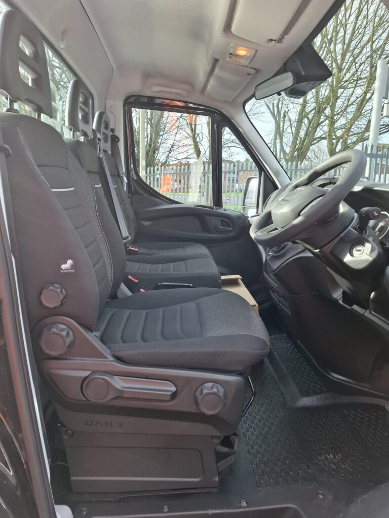 Iveco Daily 35S16A8 LCVT Recovery Body