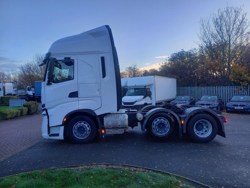 Iveco S-WAY AS440S53 TX/FP Full Air 6×2 530HP