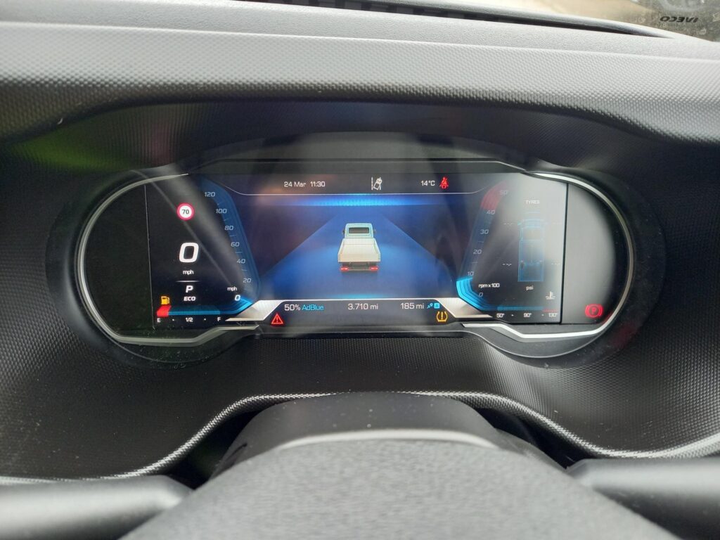 Iveco Daily 2.3D HPI 16V 35S 3750 HiMatic LWB Euro 6 2dr