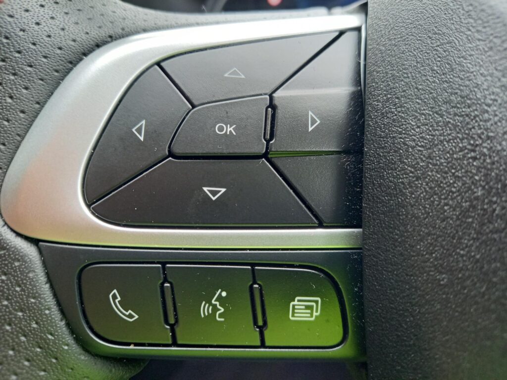 Iveco Daily 2.3D HPI 16V 35S 3750 HiMatic LWB Euro 6 2dr