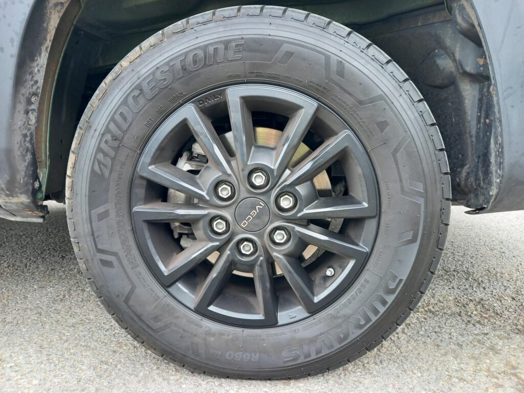 Iveco Daily 2.3D HPI 16V 35S 3750 HiMatic LWB Euro 6 2dr