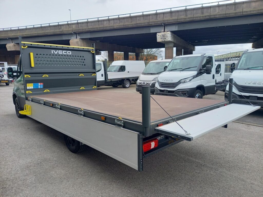 Iveco Daily 2.3D HPI 16V 35S 3750 HiMatic LWB Euro 6 2dr